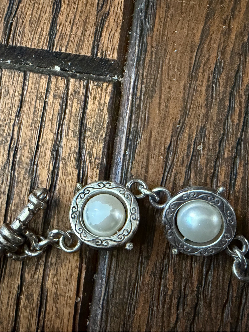 Brighton Classic Pearl Accent Silver-Tone toggle Bracelet - Women Jewelry. - Picture 3 of 4